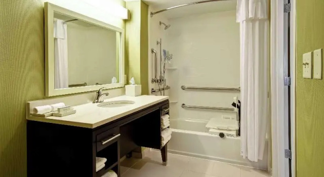 Номер Standard Home2 Suites by Hilton Atlanta Norcross