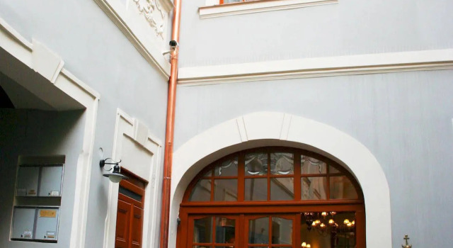 Hotel U Zlateho jelena, Prenota Hotel Praga 1 Praga, vicino a Cappella di Betlemme