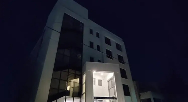 Luxury Room 44 m Near Downtown and all Services, Забронировать Отель Амман Провинция Амман, рядом с Orthodox Club