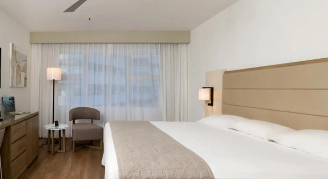 Двухместный номер Deluxe с видом на город Riu Plaza Miami Beach