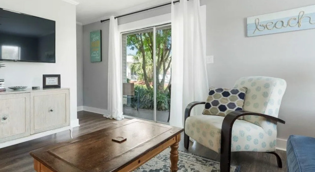 My Ohana Getaway 2 Bedroom Townhouse by Redawning, Varaa Lomakoti Miramar Beach Emerald Coast