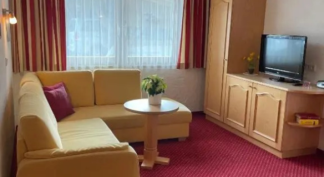 W2 Haus Ganghofer, Prenota Hotel Hotel a Tirolo con parcheggio, Parcheggio