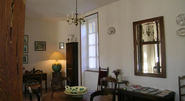 Gîte Dompierre-sur-Besbre, 4 pièces, 6 personnes - FR-1-489-112, Book Hotel Dompierre-sur-Besbre Allier