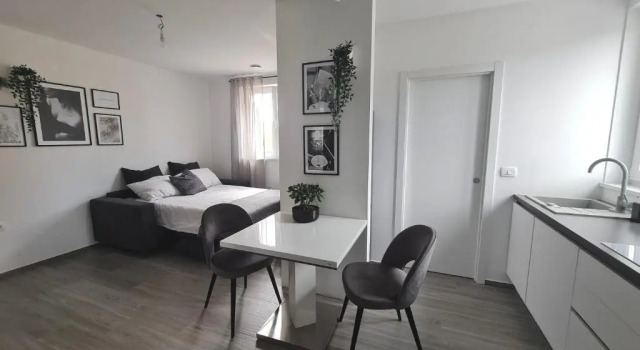 Студия Villa Capris apartments