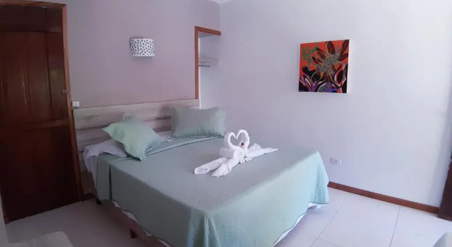 Люкс с видом на бассейн Atobá Villas