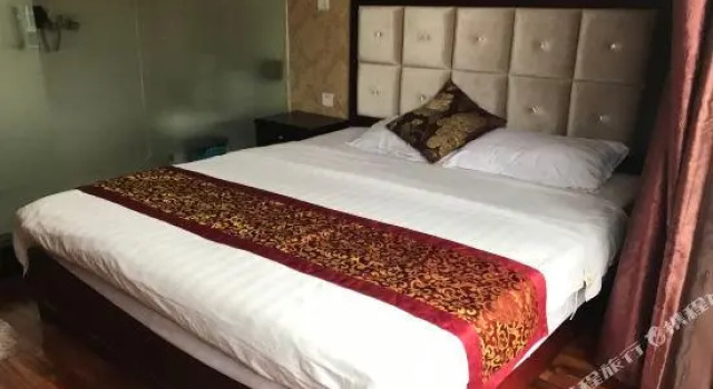 Jingchuan Business Hotel
