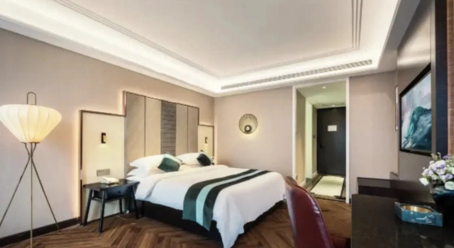 Номер Superior Отель ZhongJian-Jinjiang Metropolo Chengdu Chunxi Road Tai Koo Li