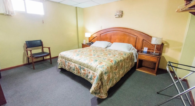 Standard Einzel Zimmer mit Balkon Grand Hotel Loja