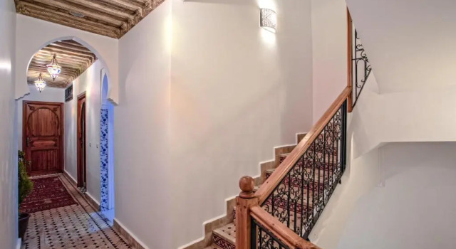 Кровать в общем номере Hostel Amour dauberge