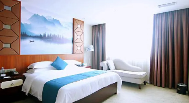 Люкс Petrus Hotel