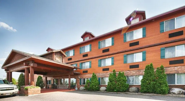 Люкс с 2 комнатами Best Western Plus Concord Inn