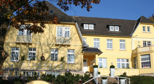 Quaint Apartment with Balcony in Bad Pyrmont near River, Varaa Huoneisto Bad Pyrmont Teutoburg Forest