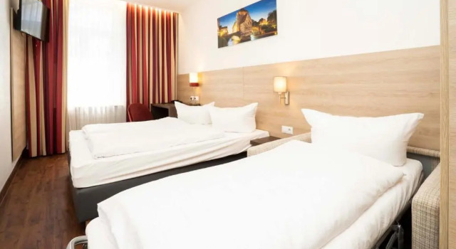Трёхместный номер Standard Hotel National