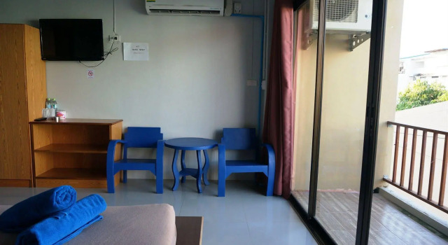 Nong New Guest House, Rezervovat Penzión Hotely v Petchaburi s parkováním, Parkování