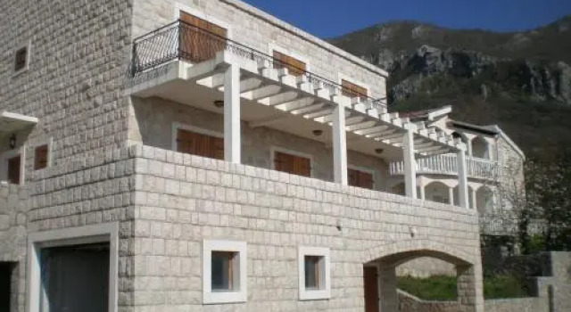 Villa Lidija, Book Villa Kuljače Montenegro