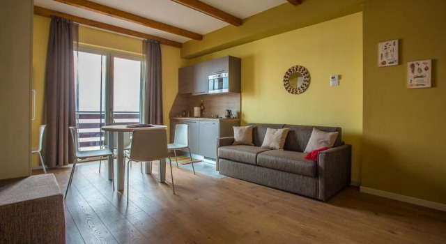 Cascina Tumas Orta Lake, Reserva ahora Hotel Pettenasco Lago de Orta