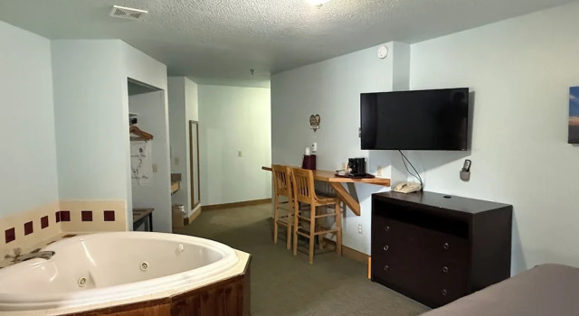 Номер Deluxe Bay Inn