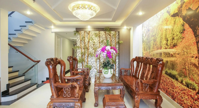 Yen Nam Hotel Nguyen Trong Tuyen, Забронировать Отель Фунхуан 