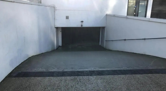 Luxueus nieuw zonnig hoekappartement SEAVIEW Heldenplein - 2x ruime garagebox