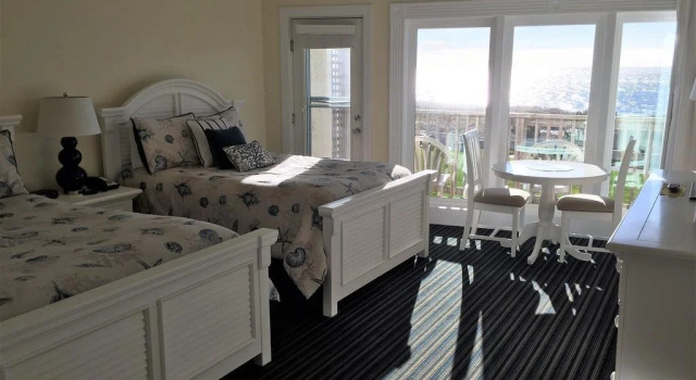 Surf & Sand Beach Motel, Забронировать Мотель Отели Ярмут 3 звезды, рядом с Спортивный центр Bass River Sports World, 3*