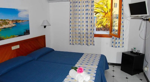 Двухместный номер Standard Hostal Can Tiu