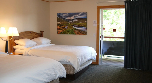 Discovery Lodge, Забронировать Отель Эстес-Парк Rocky Mountain National Park, рядом с Сквер Barlow Plaza