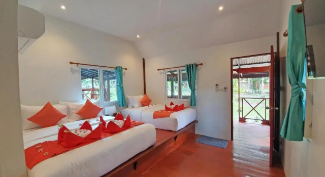 Трёхместный номер Standard Koh Jum Delight Beach
