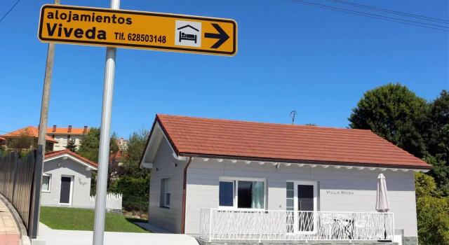 Villa Rosa, Book Villa Hoteller i Viveda med parkering, Parkering