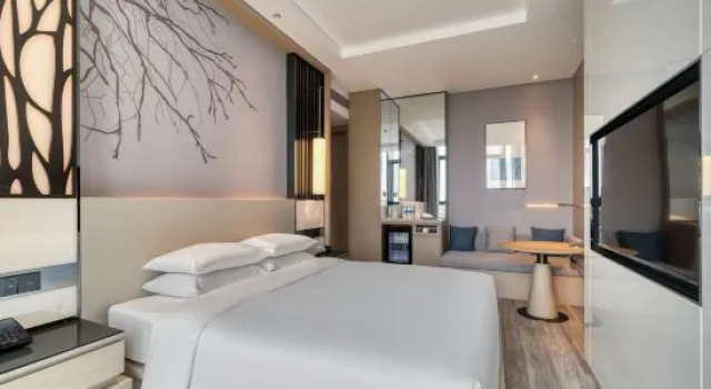 Номер Standard Courtyard by Marriott Hangzhou Xihu