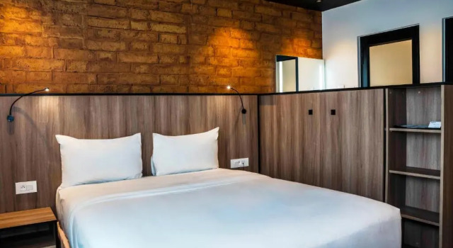 Standardowy dwuosobowy pokój ONOMO Hotel Douala