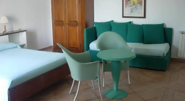 Standard triplă cameră Hotel La Corricella
