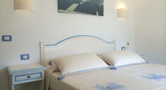Janas Hotel