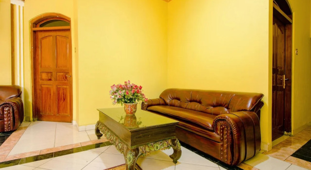 OYO 1770 Hotel Mawar Saron 2, Book Hotel Sleman Yogyakarta Province