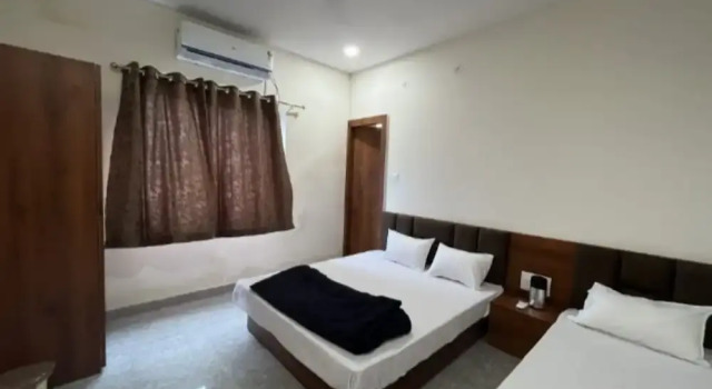 Goroomgo Garima Ujjain