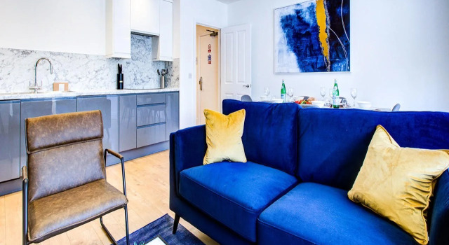 Hybrid Resi New Malden