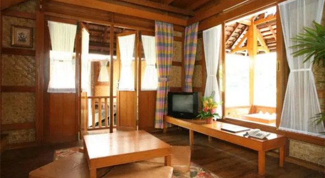 Suite Arileu Kampung Sumber Alam Garut