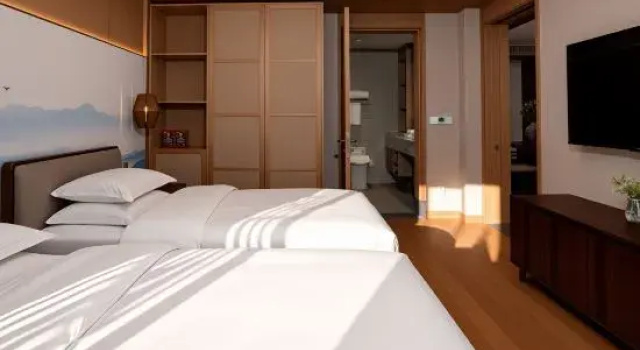 Люкс с 2 комнатами Dali International Holiday Retirement Community