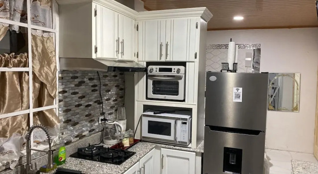 Студия Odyssey Suites