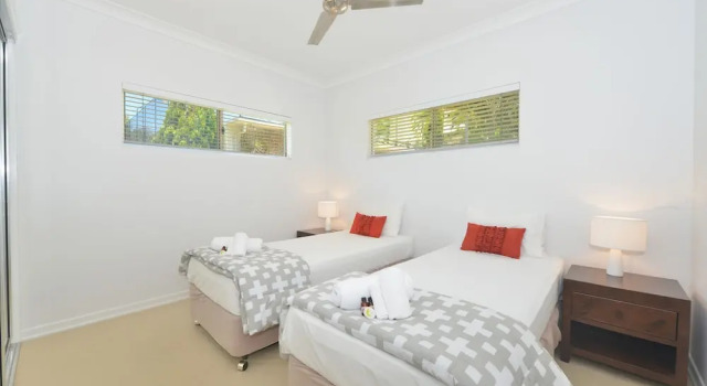 Апартаменты Standard с 2 комнатами с видом на сад Bellevue At Trinity Beach