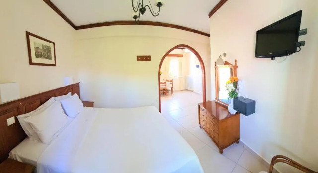 Студия Kastro Hotel