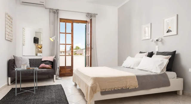 Апартаменты с балконом и с видом на море Marias Seaside Apartments
