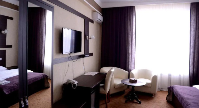 Номер Deluxe Pride Hotel