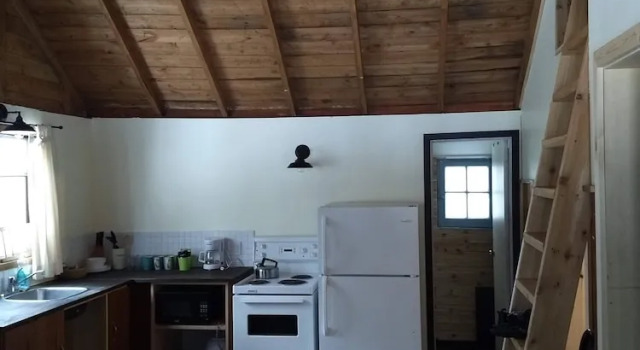 Номер Standard Dwight Riverside Inn