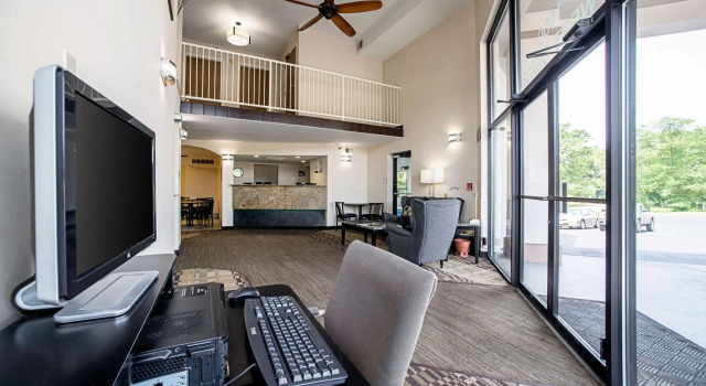 Quality Inn Near Six Flags St. Louis, Reserva ahora Hotel Pacific 