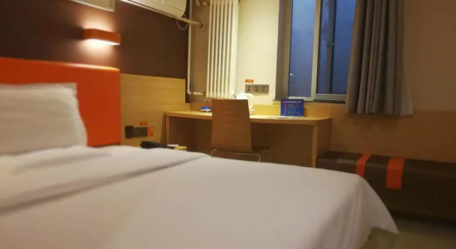Номер Standard Цокольный этаж 7 Days Premium·Beijing Dongzhimen Airport Express Station