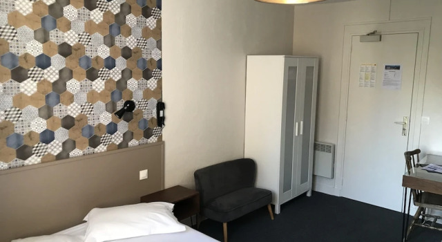 Четырёхместный номер Standard Hôtel LEstran