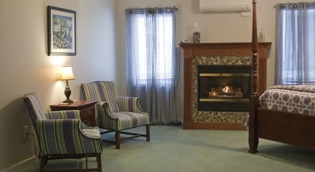 Четырёхместный люкс The Vermont Inn