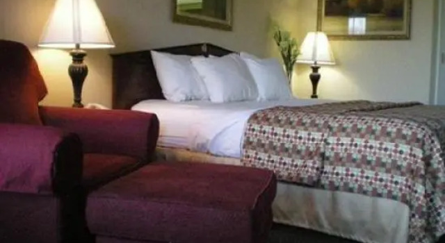 Люкс Quality Inn Bessemer I-20 exit 108