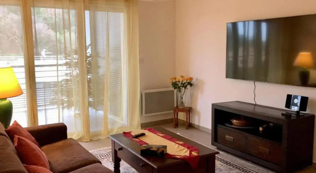 Апартаменты Lovely 2 bedroom condo with pool