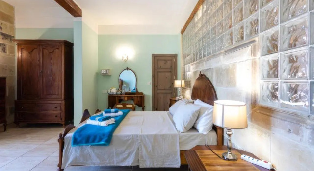 Standard Double room with pool view Villa Serenity B&b